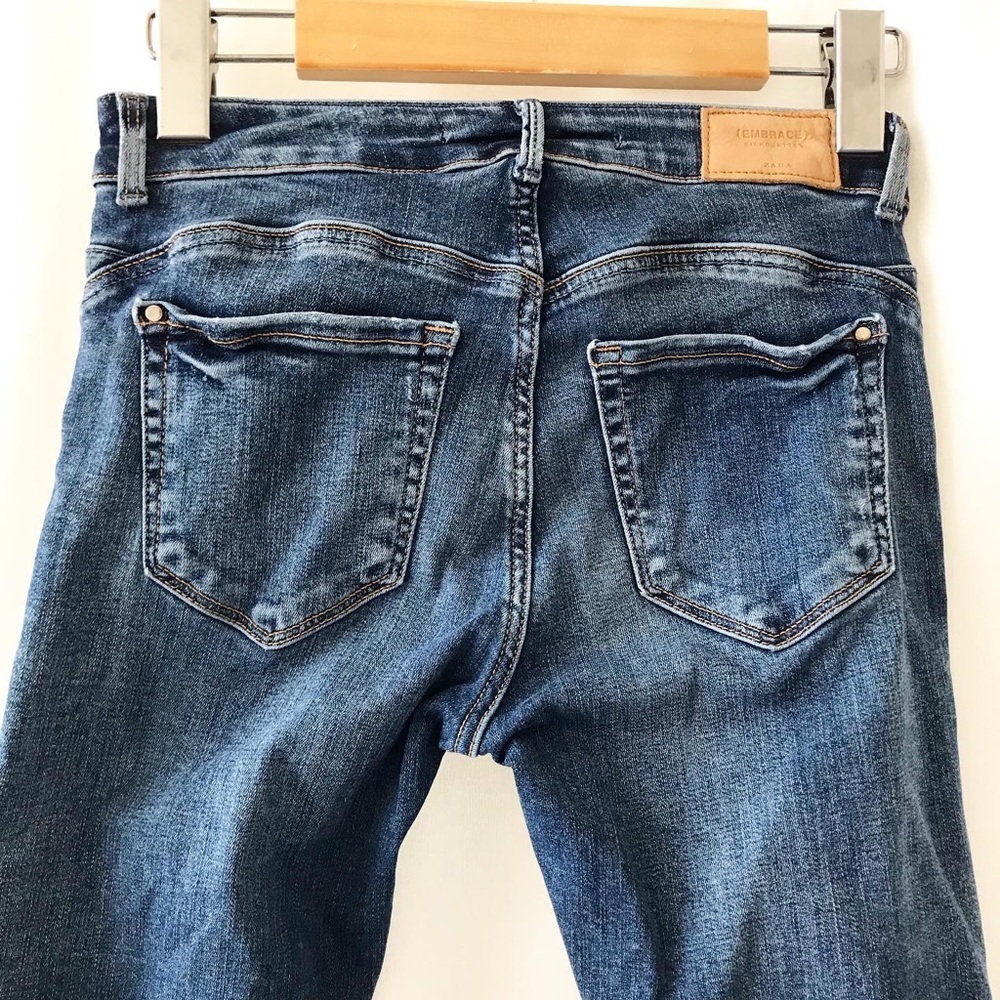 Zara distressed skinny jeans  Size 2 - Picture 7 of 10